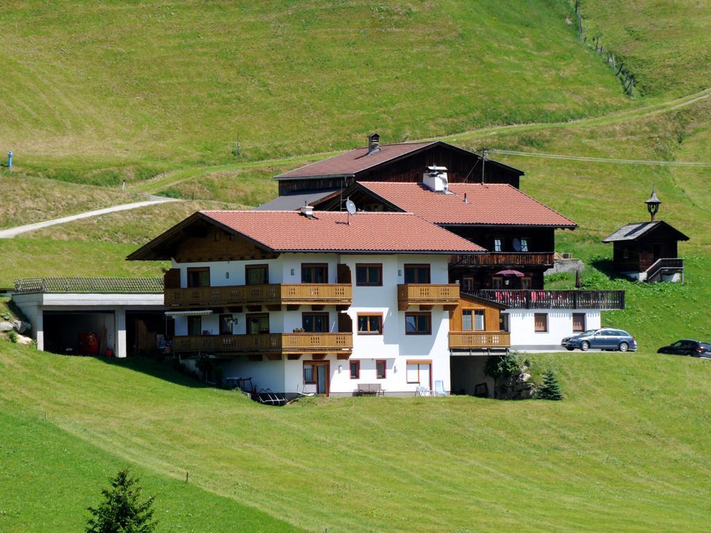 Ferienhaus Martlerhof Tux Bilik gambar